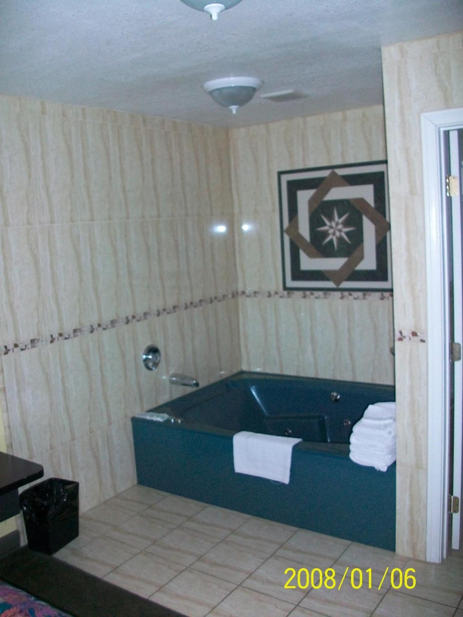 Rodeway Inn Commerce - Los Angeles חדר תמונה
