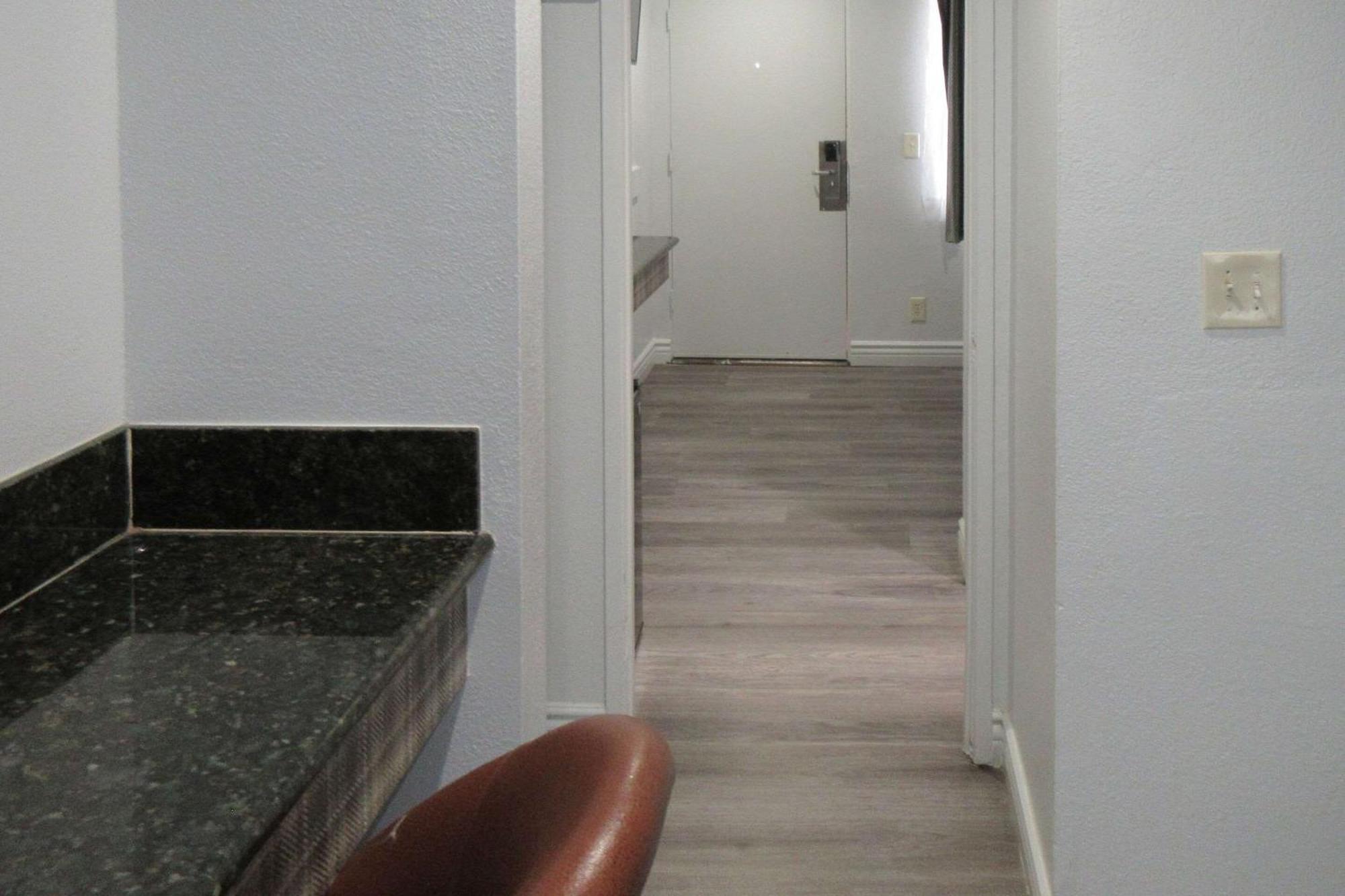 Rodeway Inn Commerce - Los Angeles מראה חיצוני תמונה