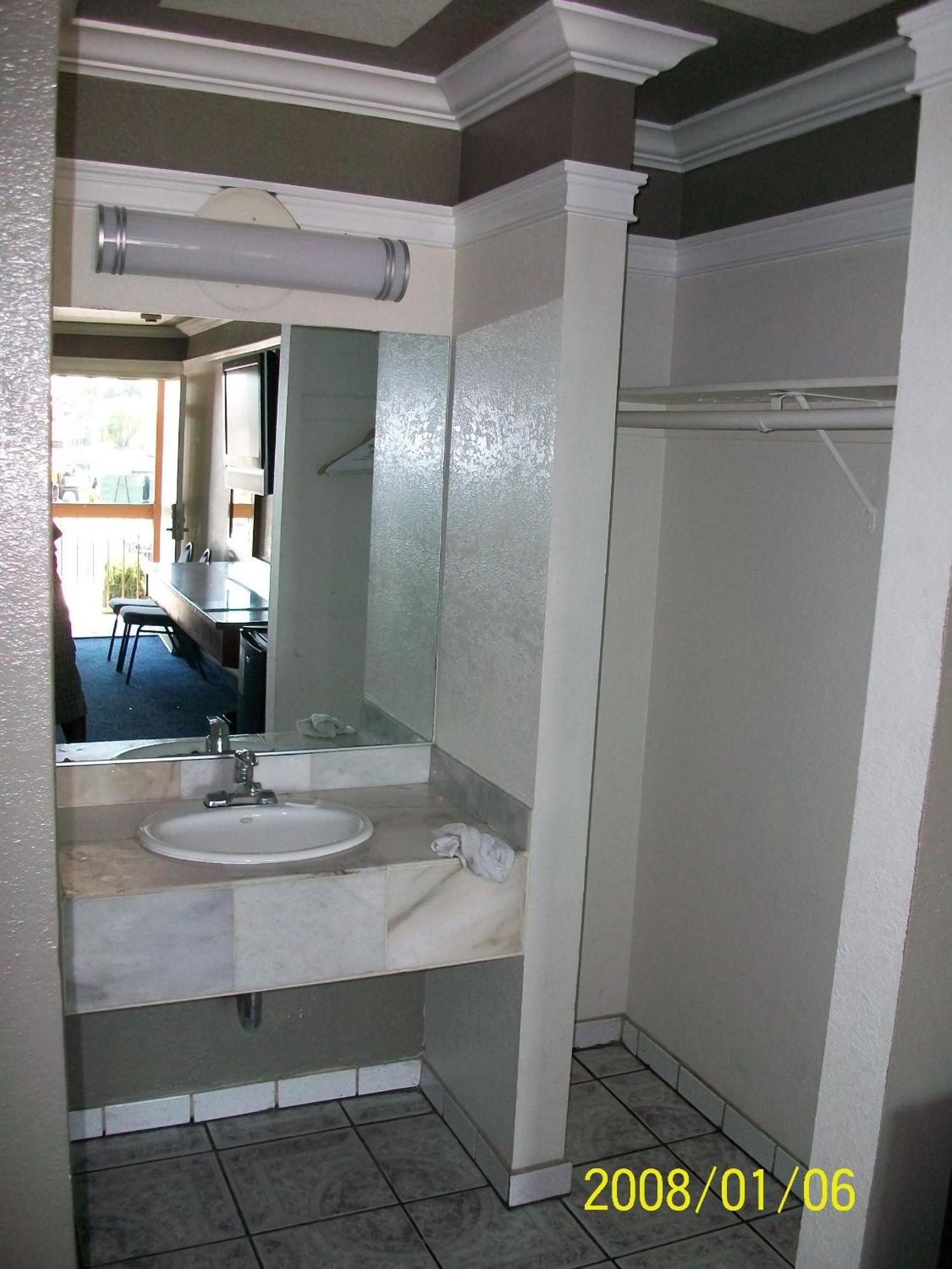 Rodeway Inn Commerce - Los Angeles חדר תמונה